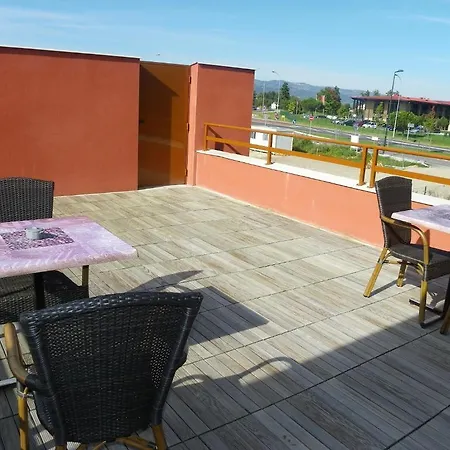 Hotel Les étoiles Du Forez 2*