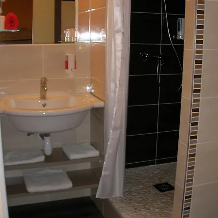 Hotel Les étoiles Du Forez Savigneux (Loire)