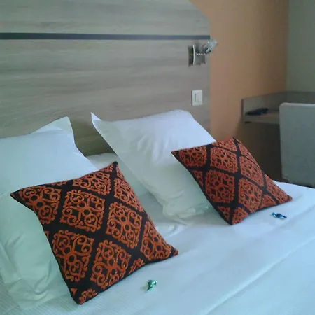 Les étoiles Du Forez Hotel 2*