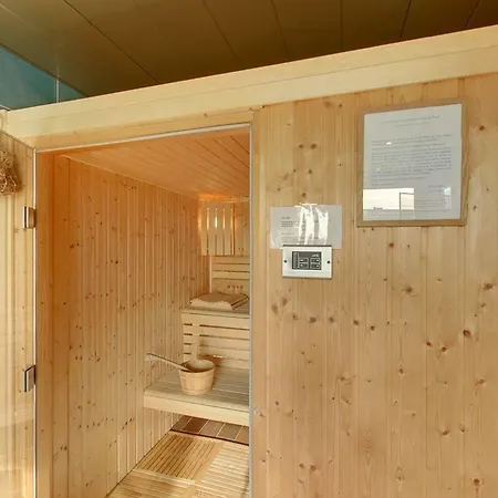 Les étoiles Du Forez Hotel 2*