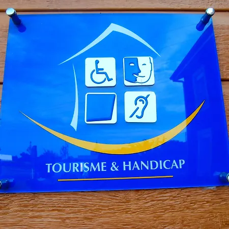 Les Etoiles Du Forez Hotel Savigneux (Loire)